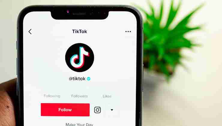 TikTok spinge i video orizzontali: ecco perché